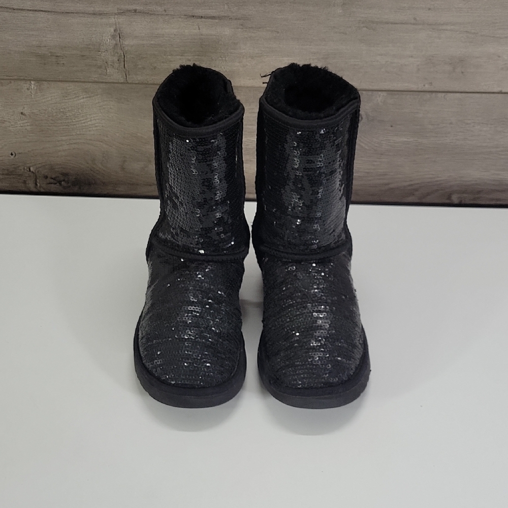 UGG  Black Sequin Winter Boots Sz 7